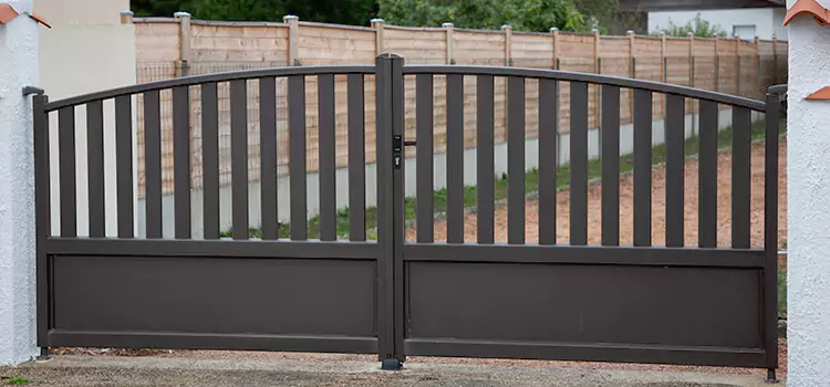 Advanced Gate Solutions in Urbandale, IA